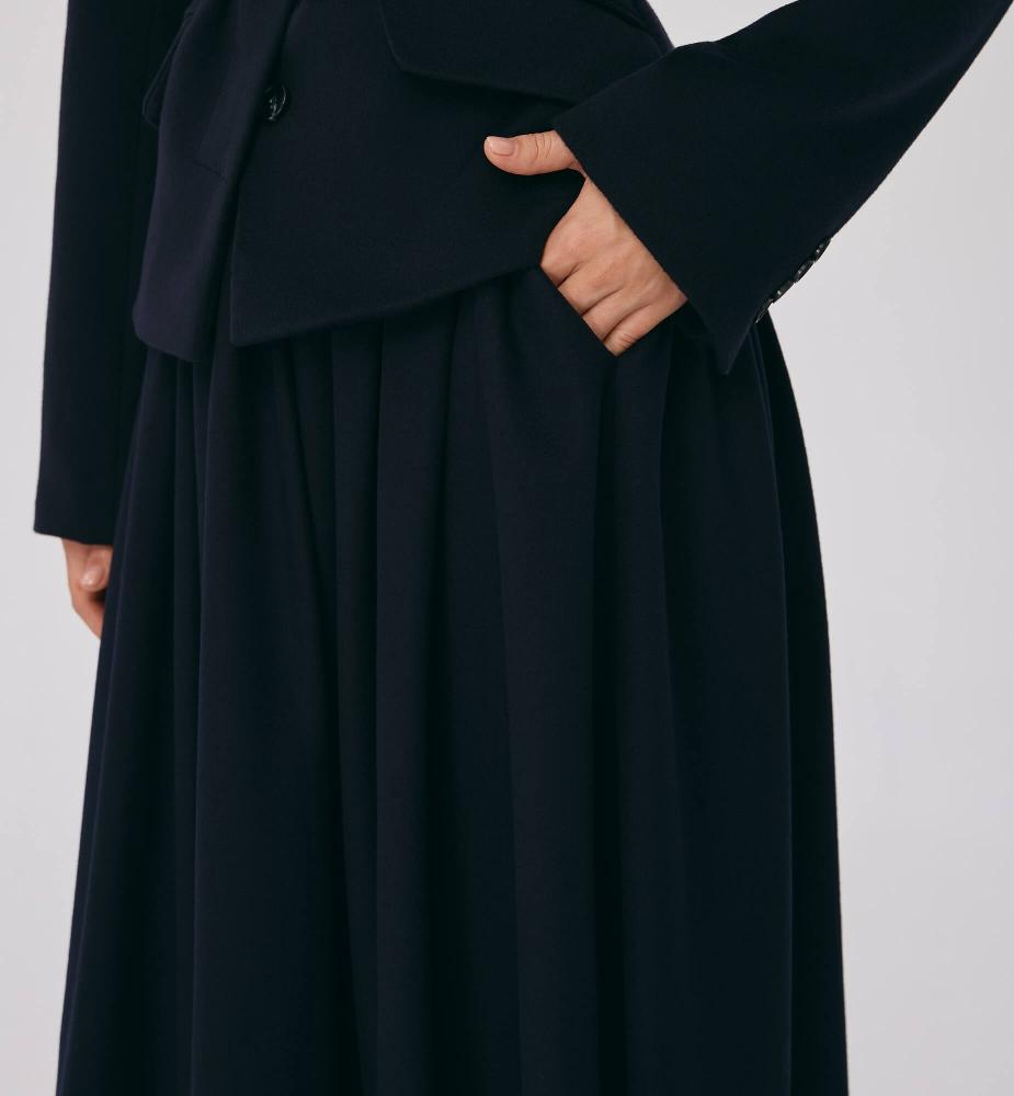 збоку - приближено